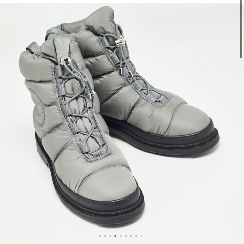 Chanel Grey Nylon Snow Ankle Boots Size 36